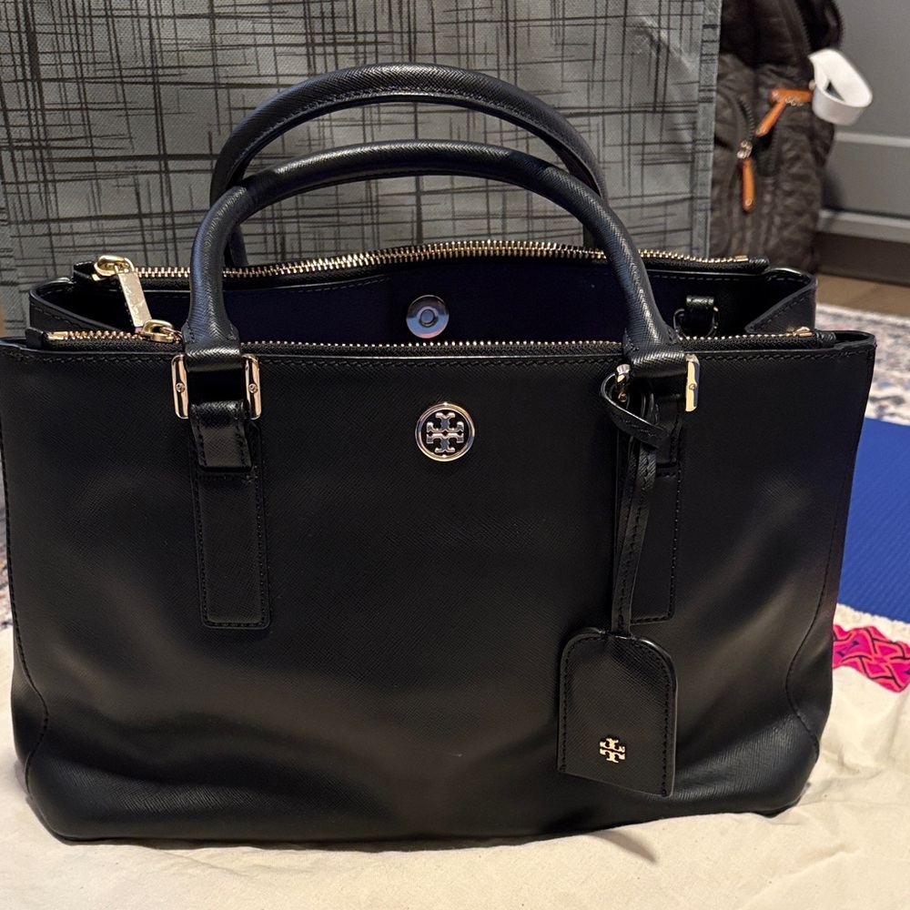 Tory Burch Black double zipped Tote bag